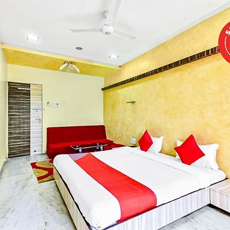 Oyo 61308 Hotel Rw International Hingoli Екстер'єр фото