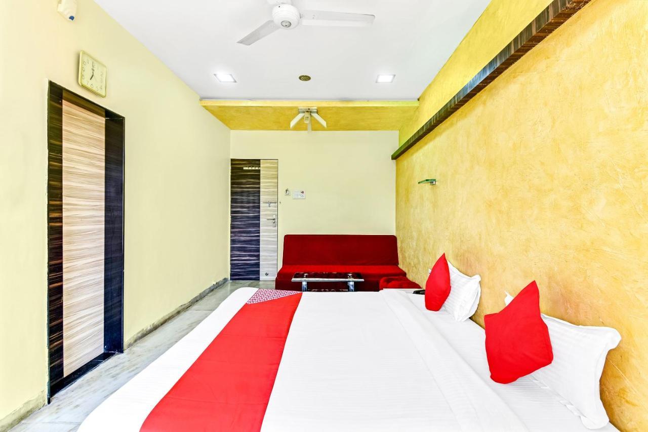 Oyo 61308 Hotel Rw International Hingoli Екстер'єр фото
