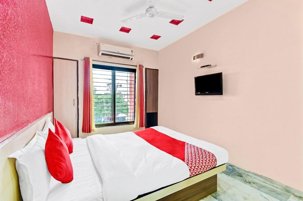 Oyo 61308 Hotel Rw International Hingoli Екстер'єр фото