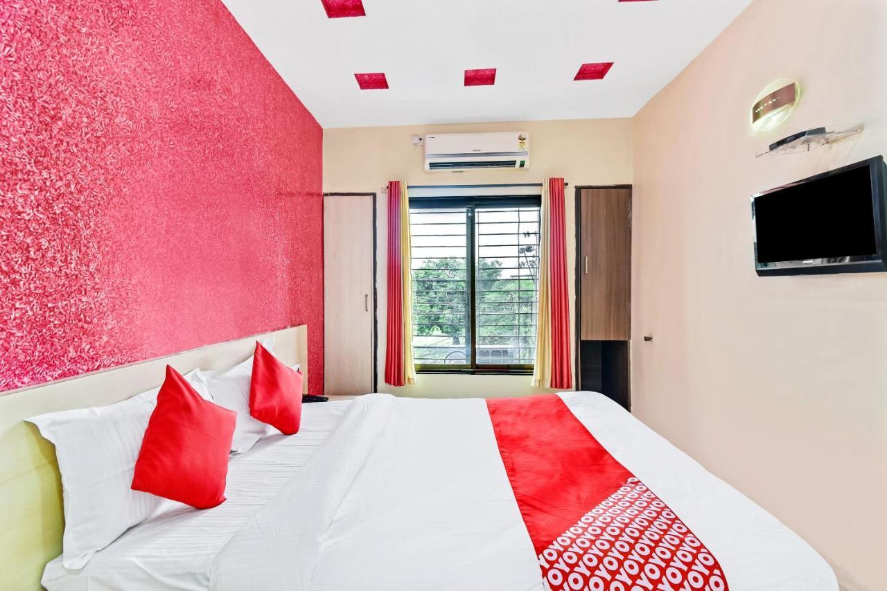 Oyo 61308 Hotel Rw International Hingoli Екстер'єр фото